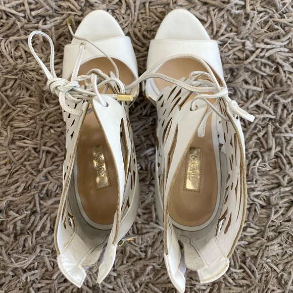 Guess Heels - Picture 5 of 5